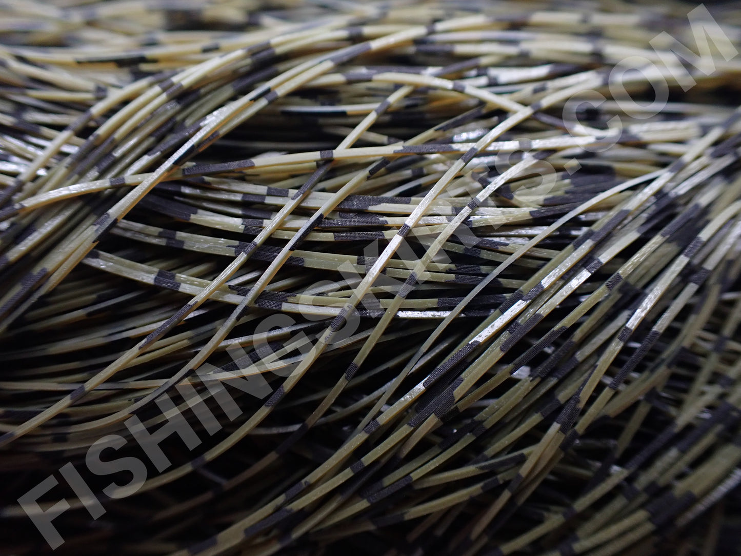 Finesse Green Pumpkin Barbed Wire