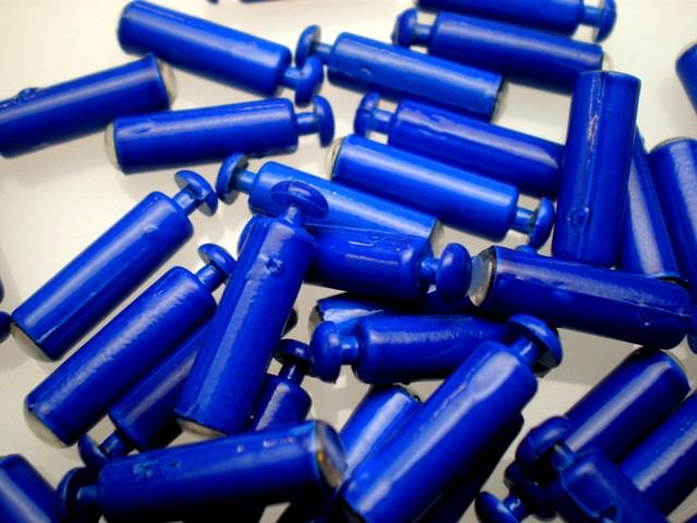 small mushroom rattle blue 20 pk